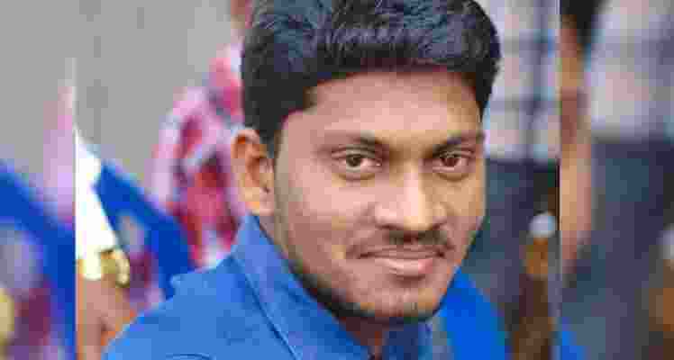 In a heartbreaking incident, a 32-year-old Indian man lost his life after being shot during a robbery at a convenience store in Texas, USA.