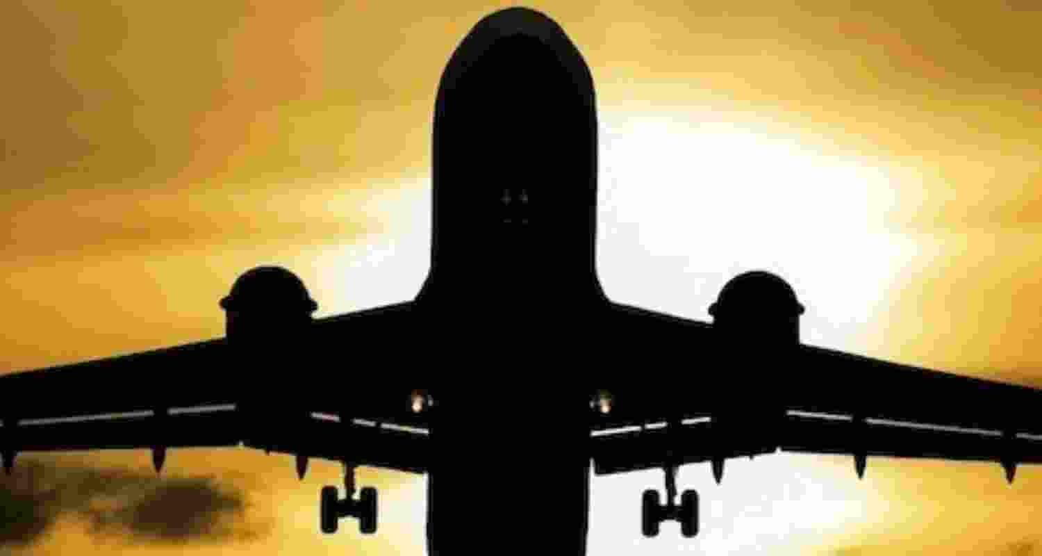 India extends airspace closure for Pakistan planes