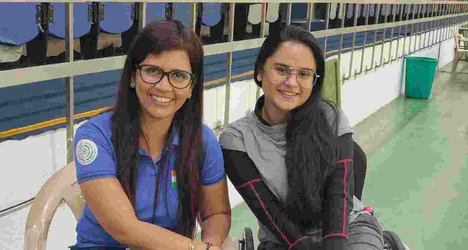 Avani Lekhara with her coach Suma Shirur.