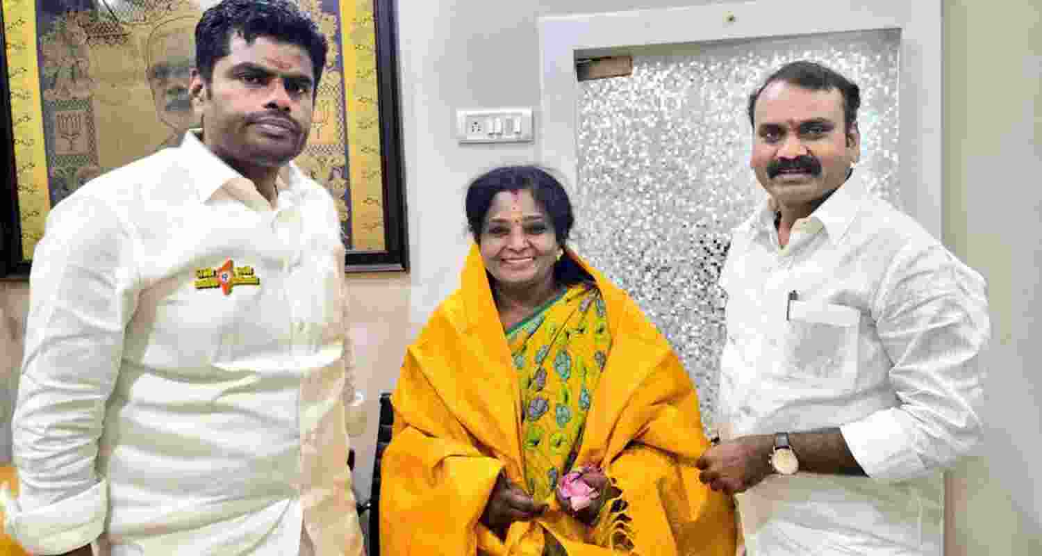Tamilisai Soundararajan rejoins BJP in the presence of Tamil Nadu BJP chief K. Annamalai and Union Minister L. Murugan. 