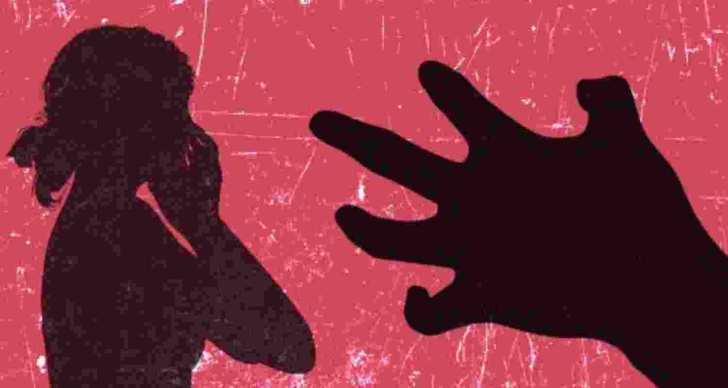 K'taka Police arrest headmaster for raping class 7 girl  