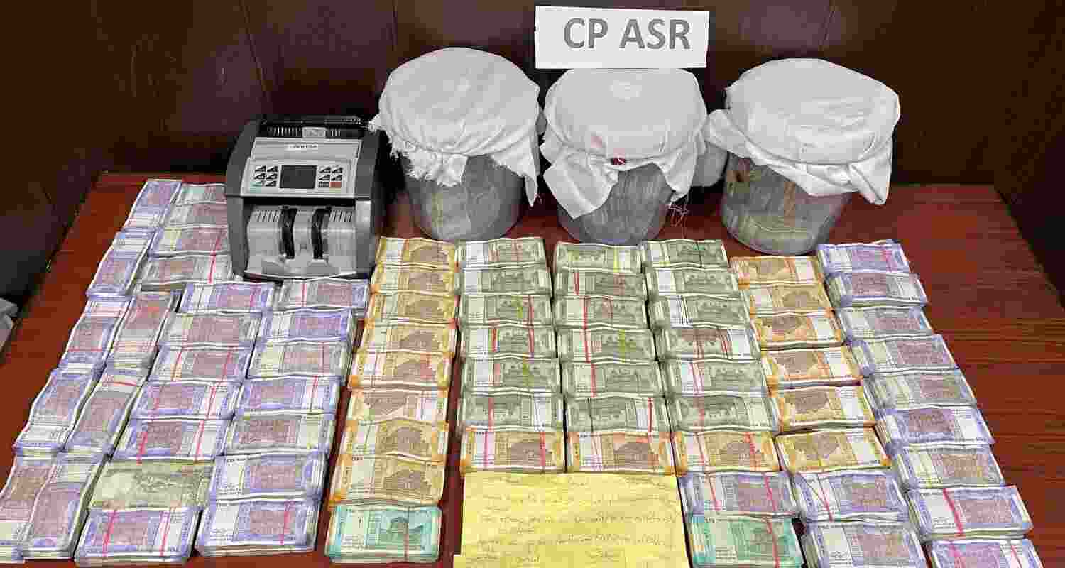 The Punjab Police have seized 1.01 Kg Heroin, ₹45.19 lakh drug money, and a cash counting machine.