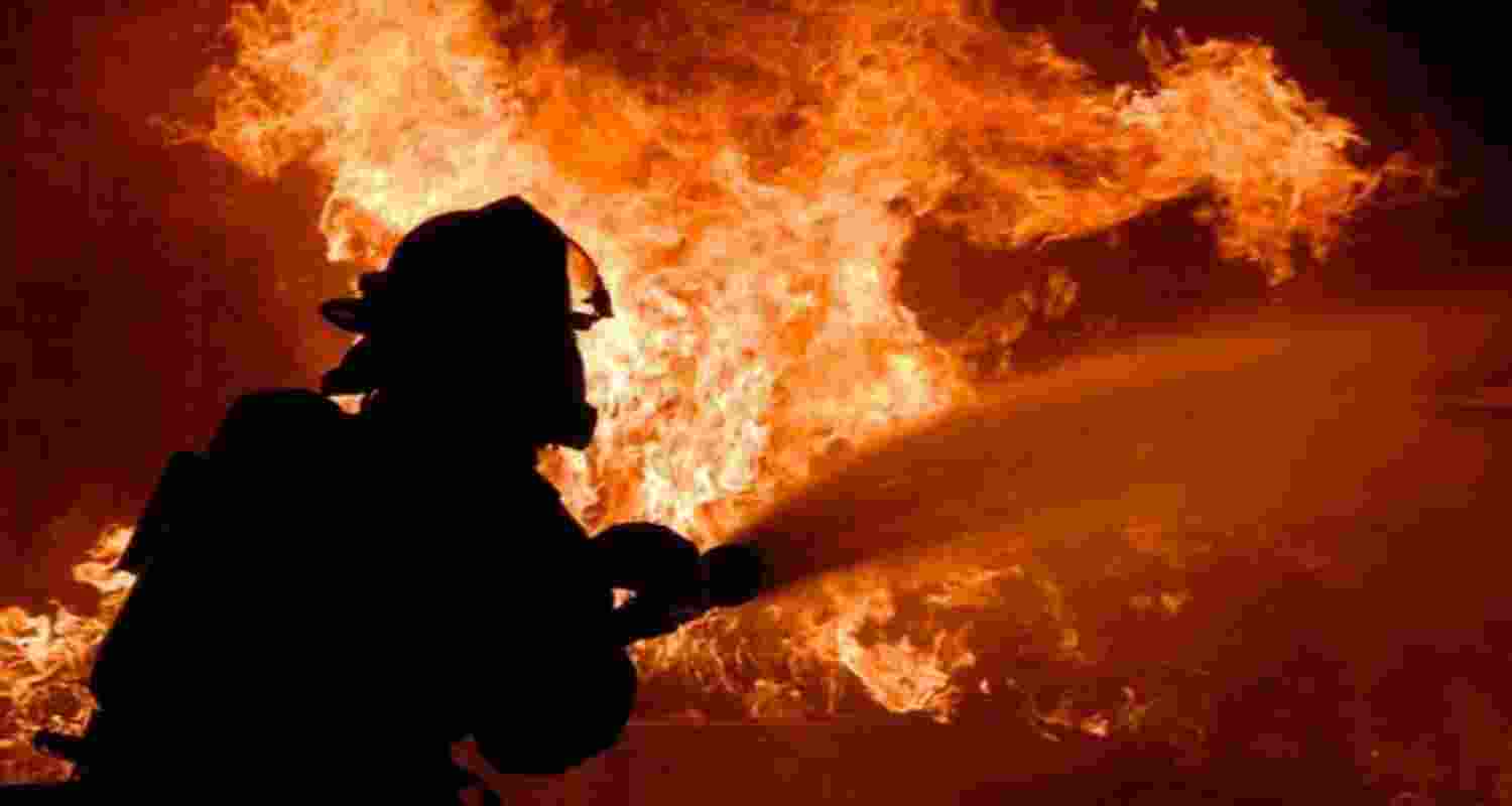 Fire breaks out in gas pipeline at Sector 36/37, Chandigarh 