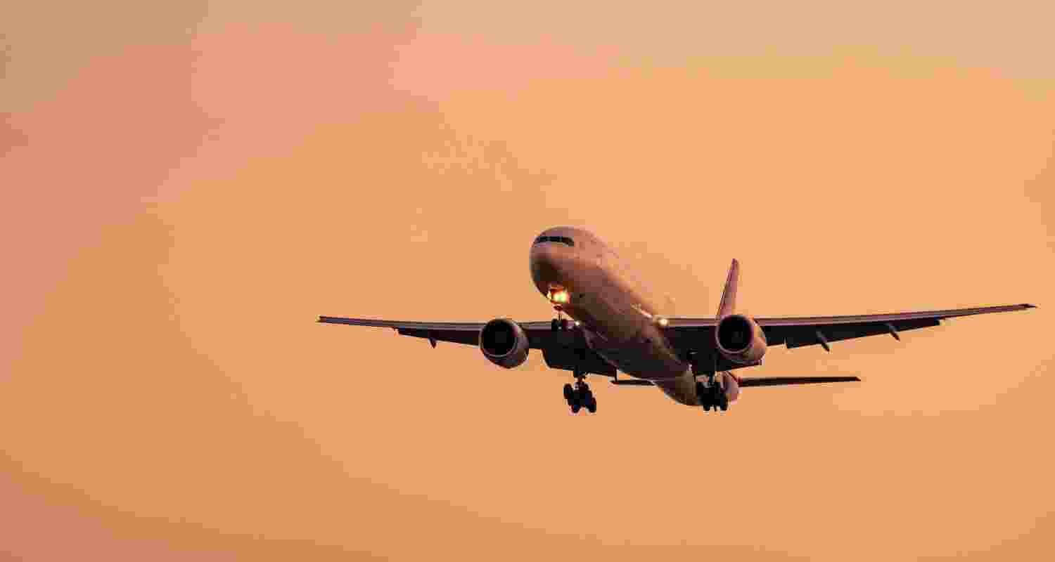 148 flights cancelled at Delhi Airport due to low visibility