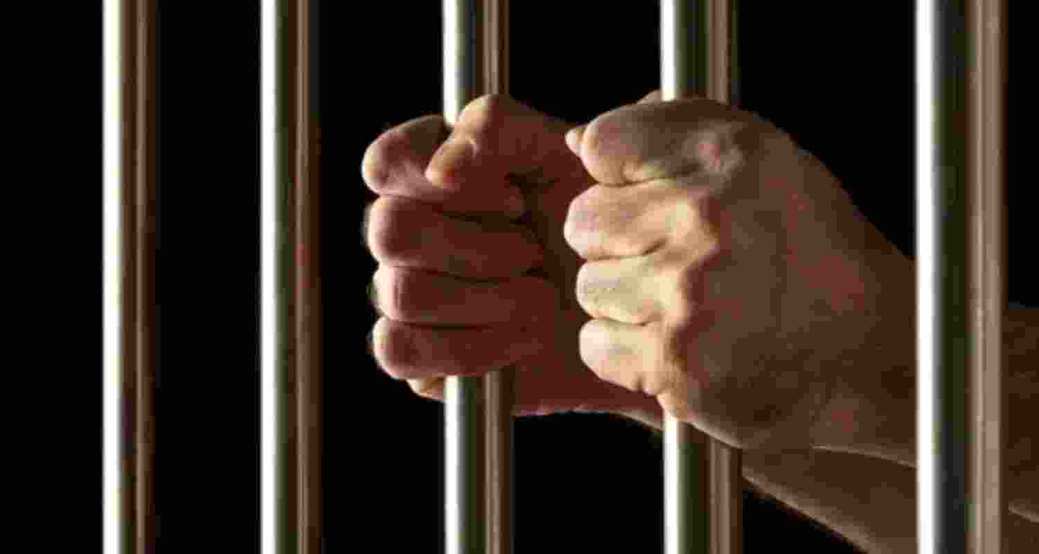 The incident took place when prisoners were brought out of their cells for routine chores and meal