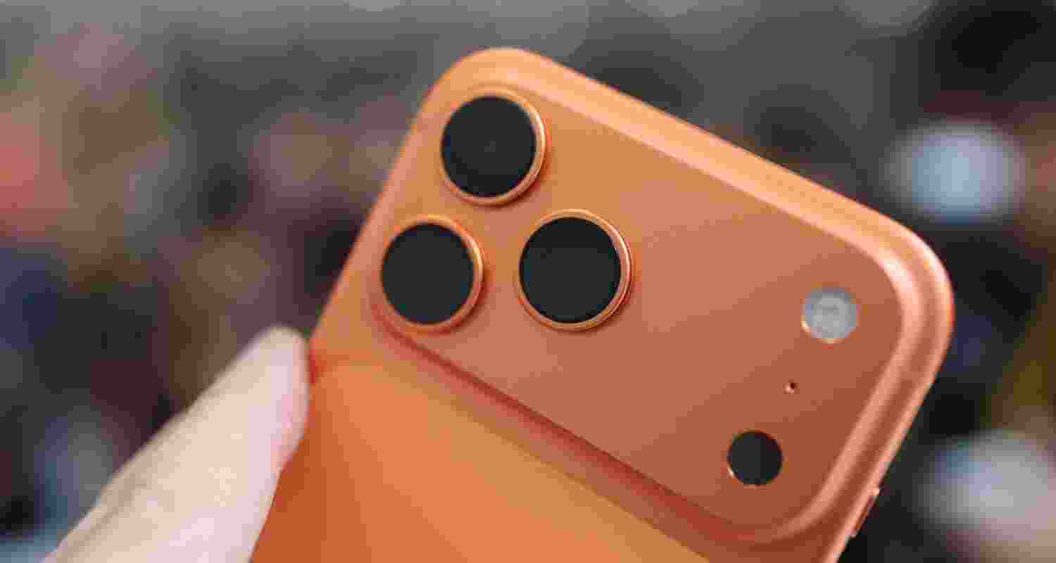As per information shared by the company staff, the phone’s cosmic orange colour saw a huge surge in demand as pre-booking went live for pick-up at Apple stores