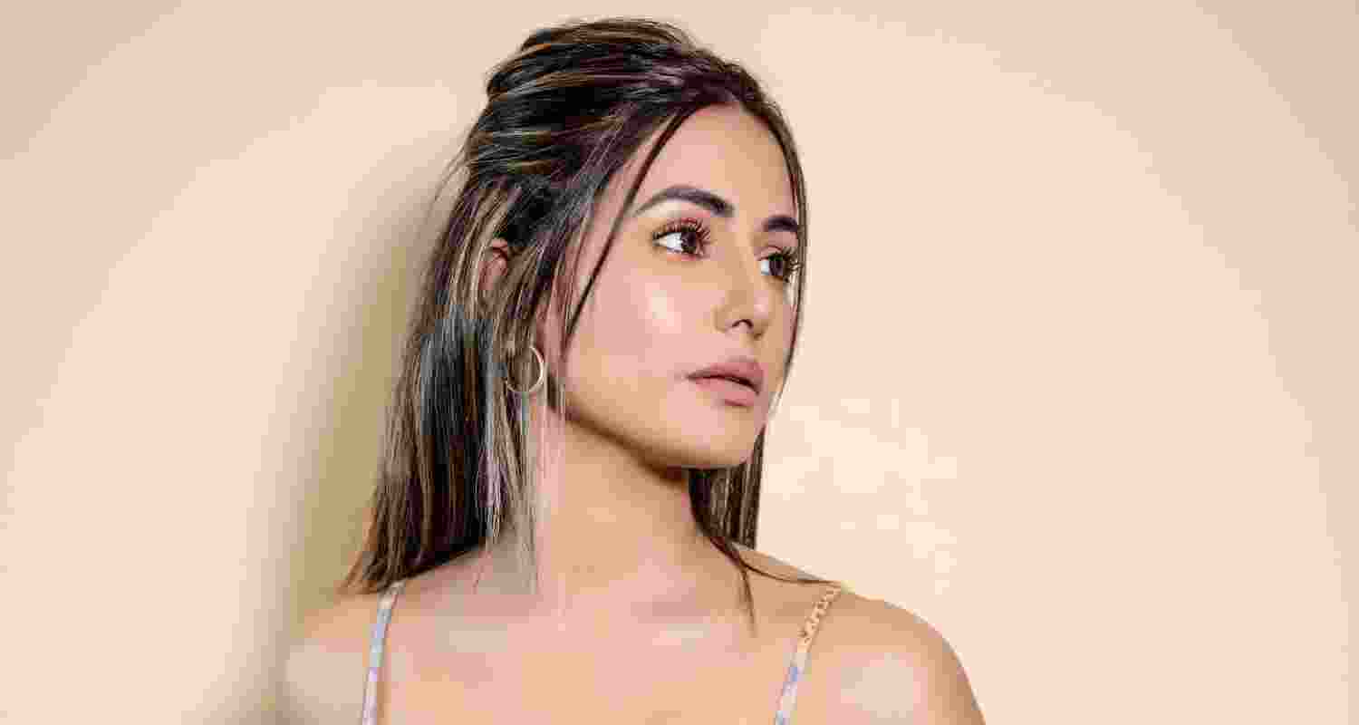 Now back on screen with ‘Pati Patni Aur Panga’, Hina is rearing to get back to work but she feels people are not ready for that.