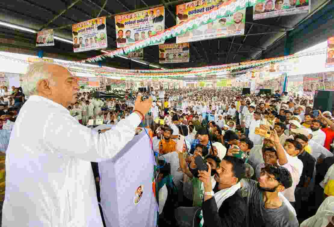 Former Haryana Chief Minister and Leader of Opposition in the Assembly Bhupinder Singh Hooda has promised a railway connection and a new university for Mewat when his party, the Congress, comes to power in the state.