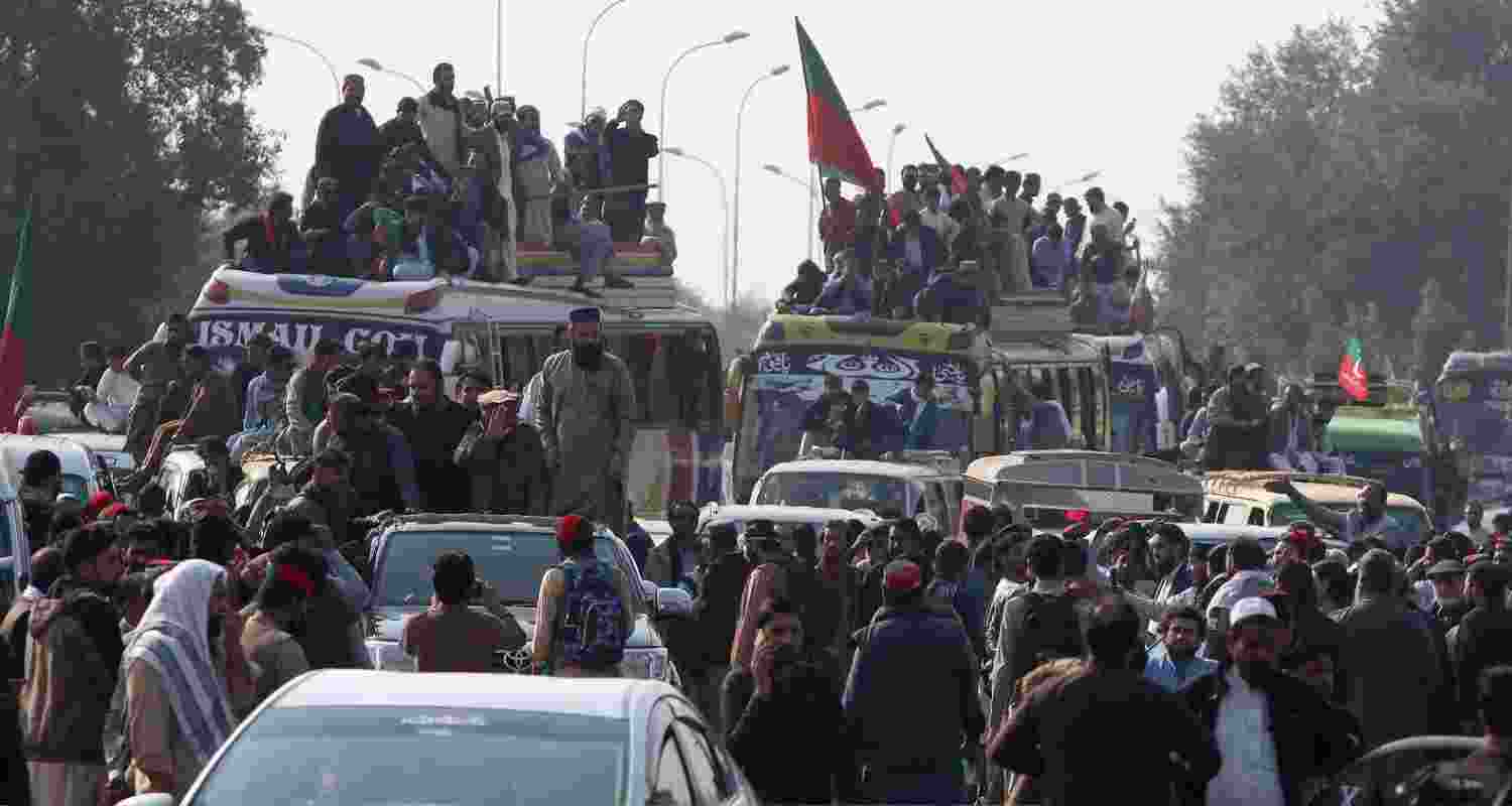 Thousands of PTI supporters stormed the capital of Pakistan upon a call for action by jailed former Prime minister Imran khan's wife Bushra Bibi.