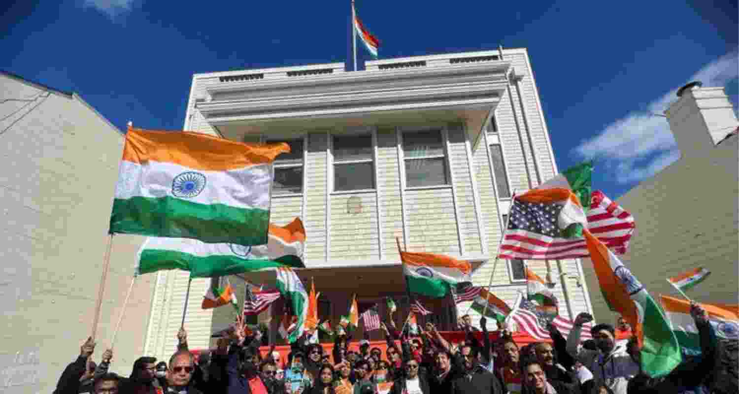 Indian National dies in US.