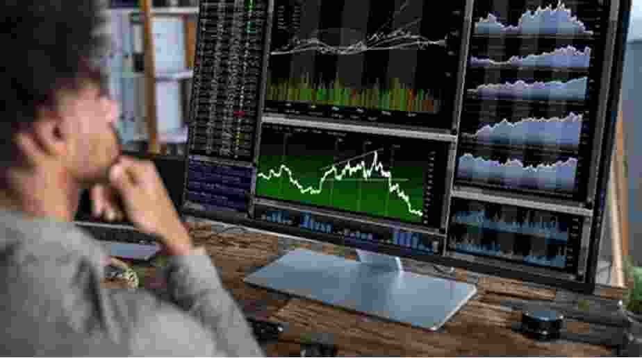 This week, stock markets are set to be influenced by several key factors including the US Federal Reserve's interest rate decision, ongoing quarterly earnings, macroeconomic data, and Foreign Institutional Investor (FII) trading activity, according to analysts.