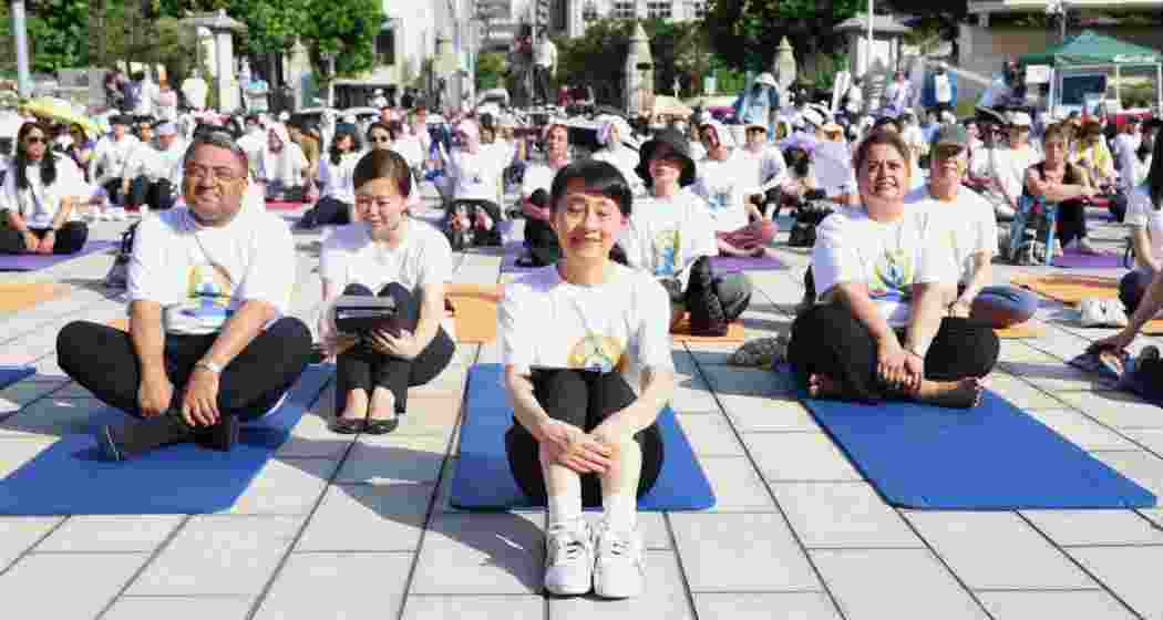 Japan PM’s wife Yoshiko Ishiba performs Yoga with over 2,000 participants in Tokyo as part of the 11th International Day of Yoga celebrations hosted by the Indian Embassy.