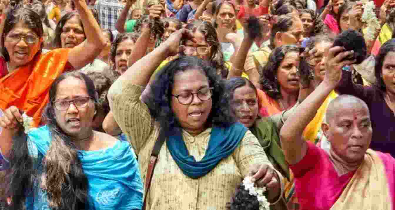 ASHA workers cut their hair during a protest, demanding an increase in their honorarium, in Thiruvananthapuram - file image.