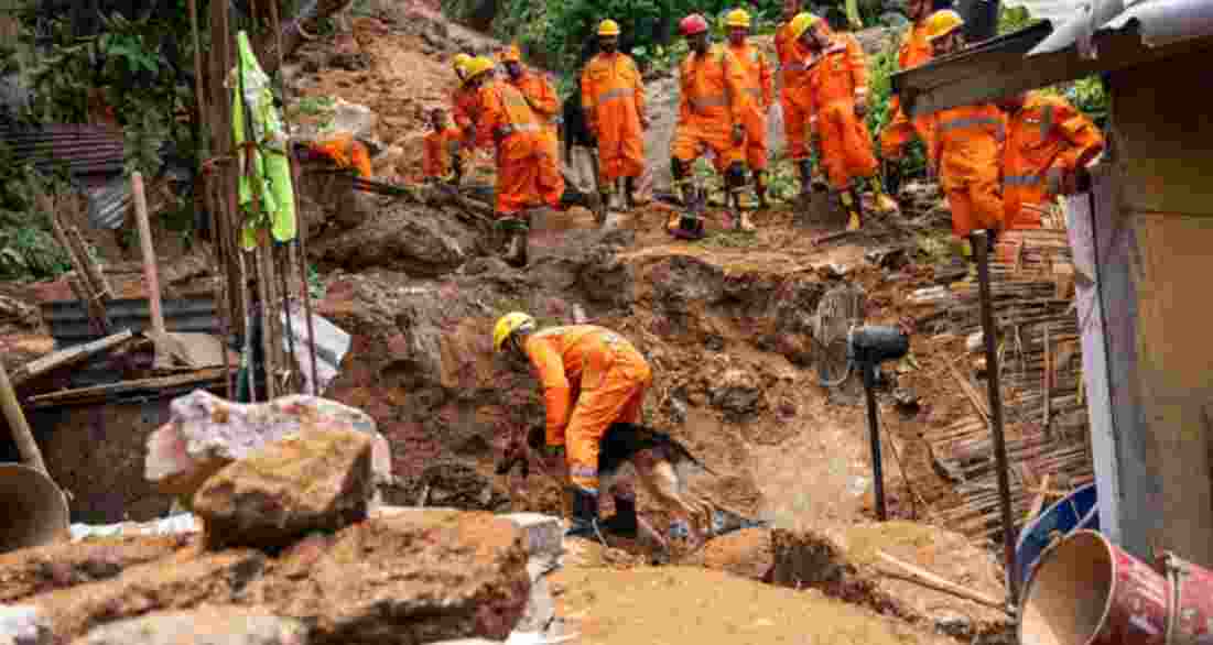 Kerala quarry rescue suspended after rockfall