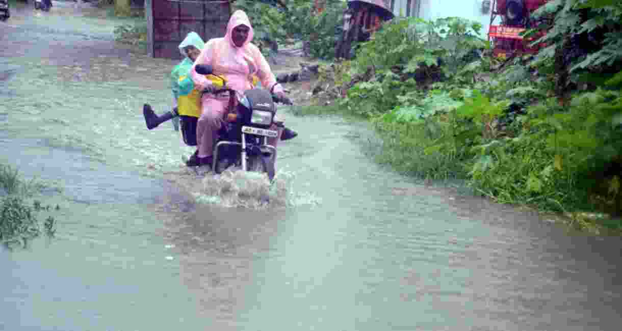 Heavy rainfall wreaks havoc in Jharkhand, 5-year-old dies