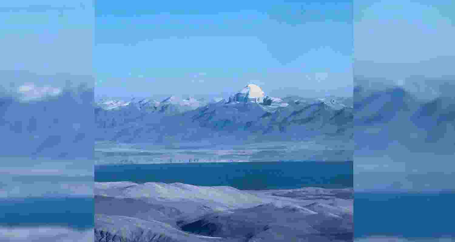 Kailash Mansarovar Yatra, nepal, Hinduism, India, Travel, Chartered plane