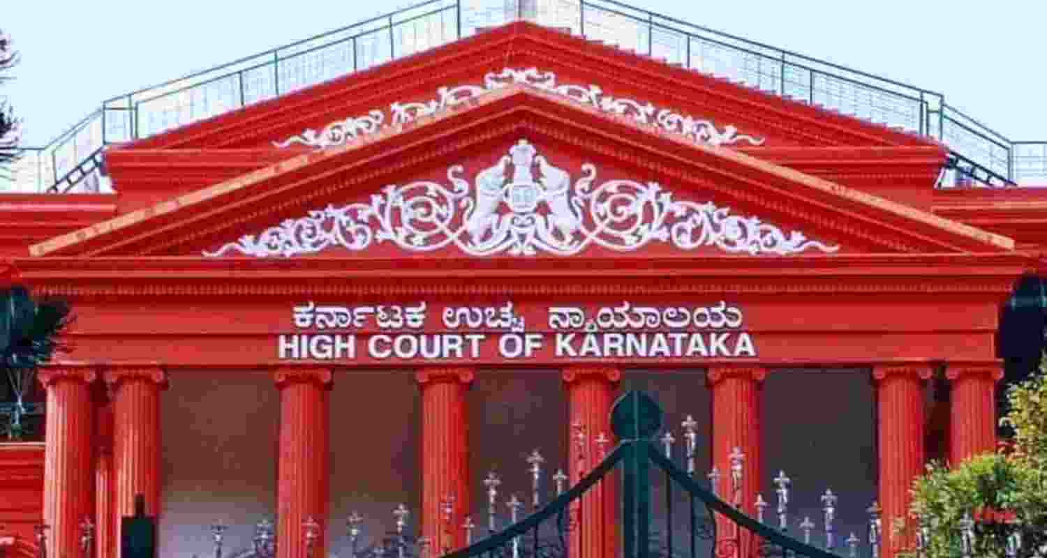 HC issues notice to state govt in Bengaluru stampede case