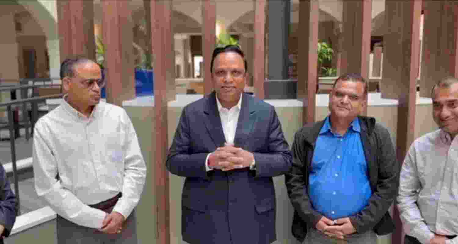 Maha govt to extend curricular support in Marathi schools of US