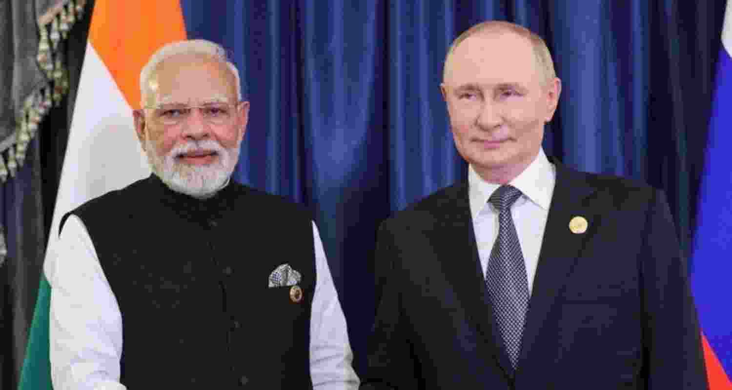 Prime Minister Narendra Modi and Russian President Vladimir Putin on the sidelines of the SCO Summit in China's Tianjin on September 1. (File Photo)