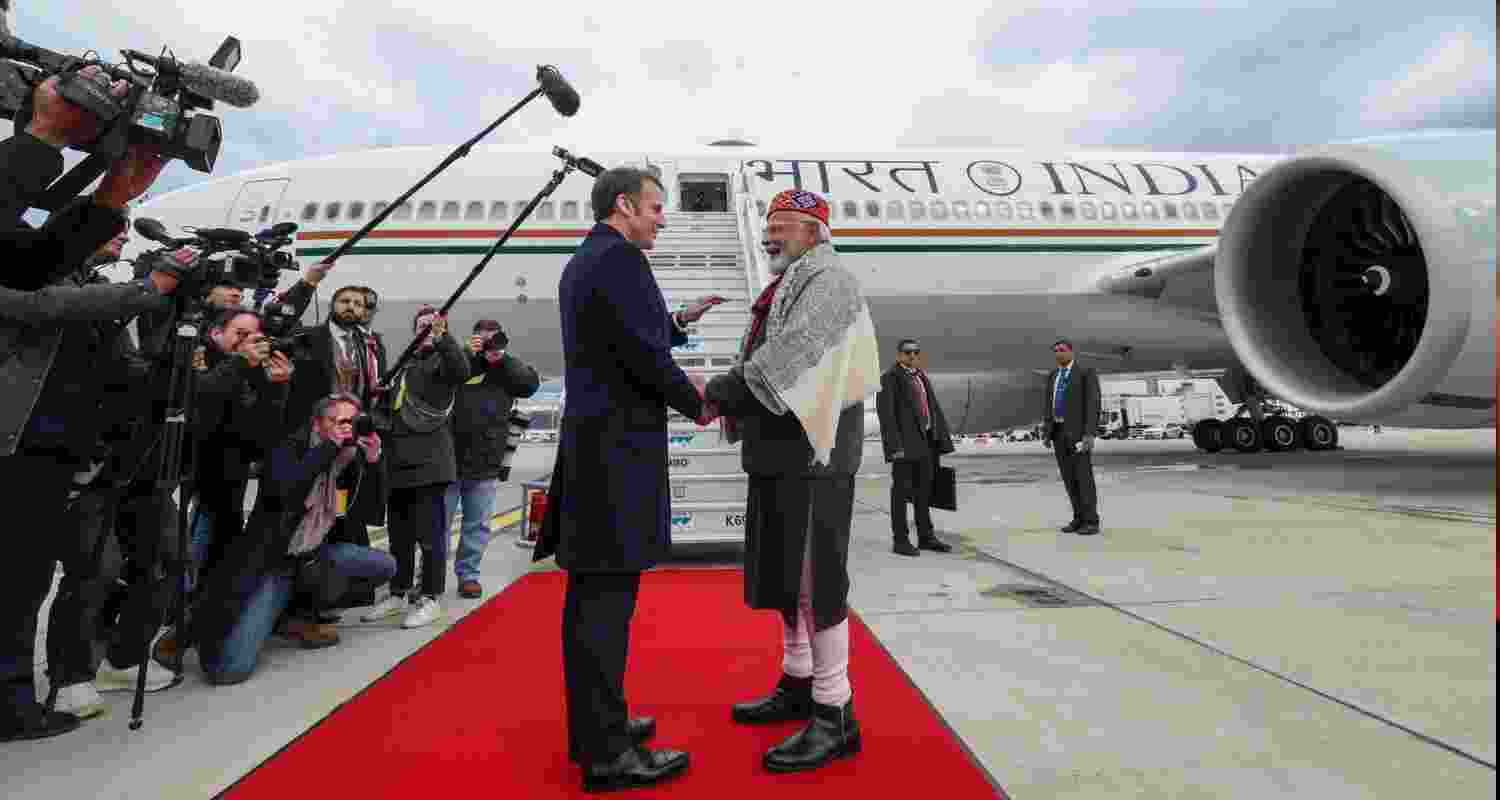 French President Emmanuel Macron came to see PM Modi off as he embarked on his flight to the United States.