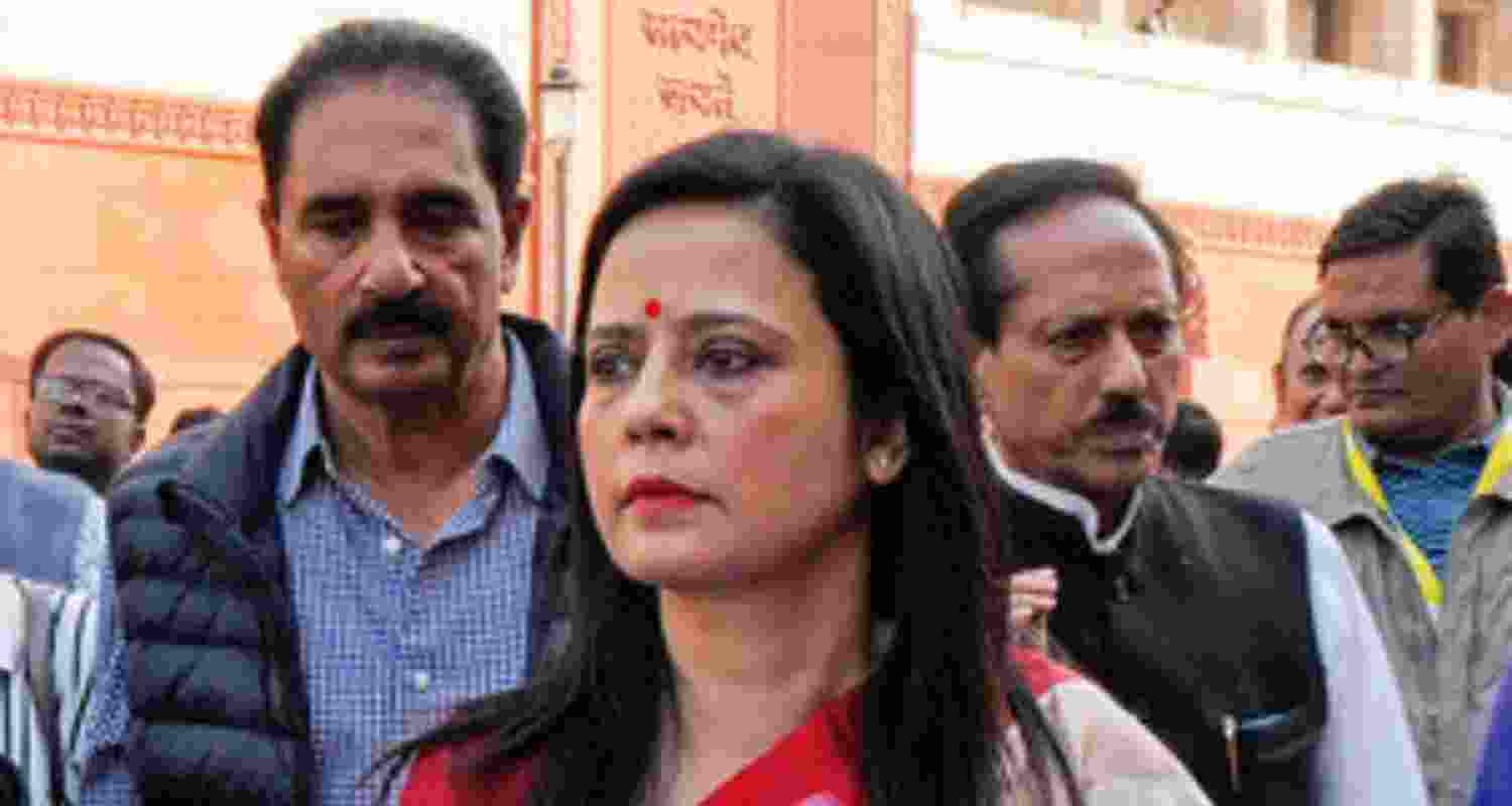 ED summons Mahua in Fema case.