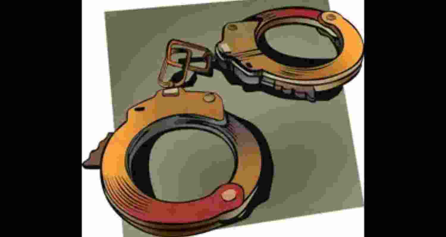 Delhi man held for murdering wife, staging it as suicide