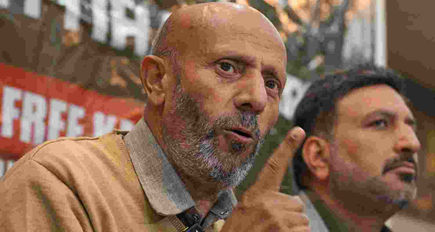 Delhi HC asks for NIA reply on Engineer Rashid bail plea