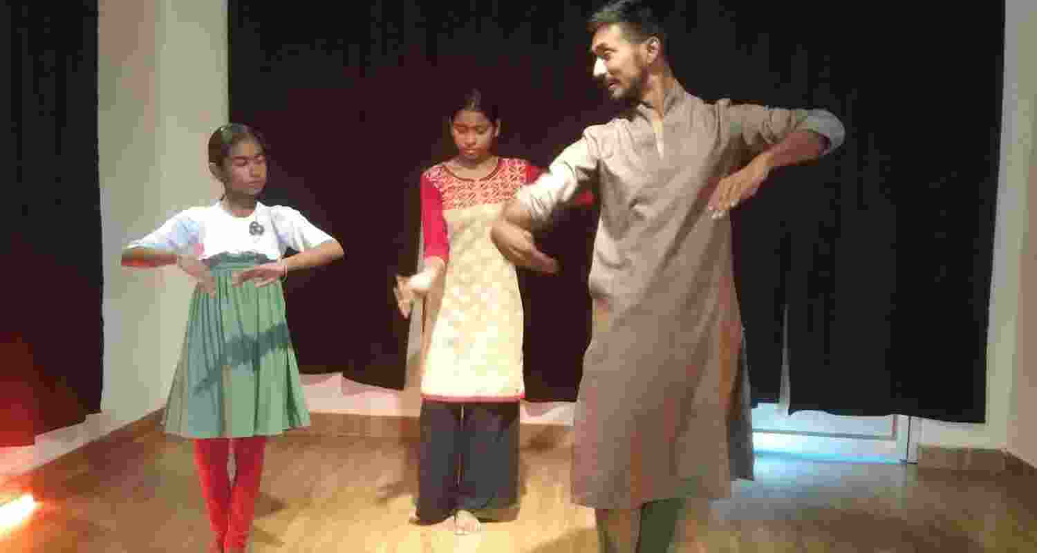 Alipurduar’s Jyoti sets Guinness record with 68 spins in 30 sec