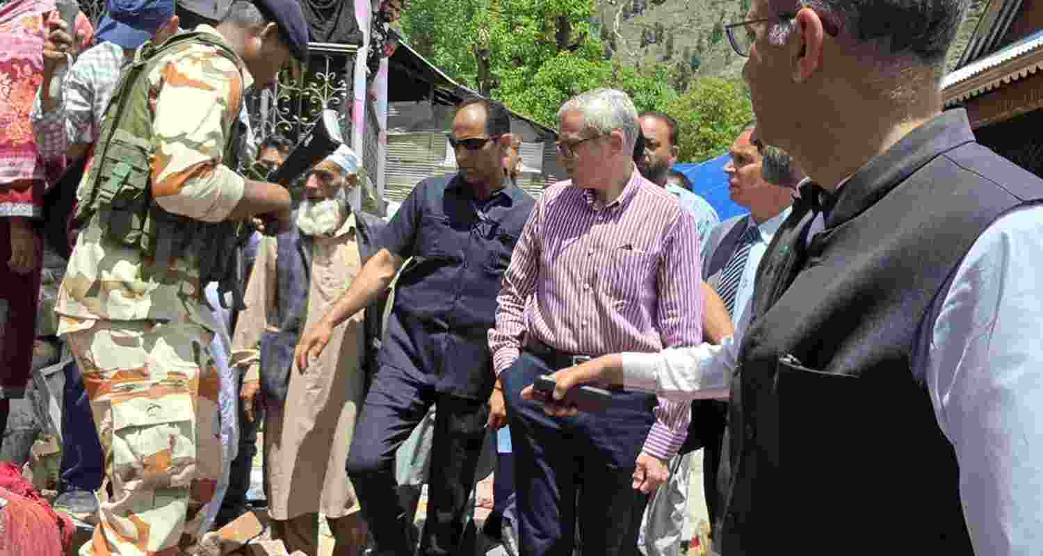 Omar visits Uri, interacts with locals affected by Pak shelling