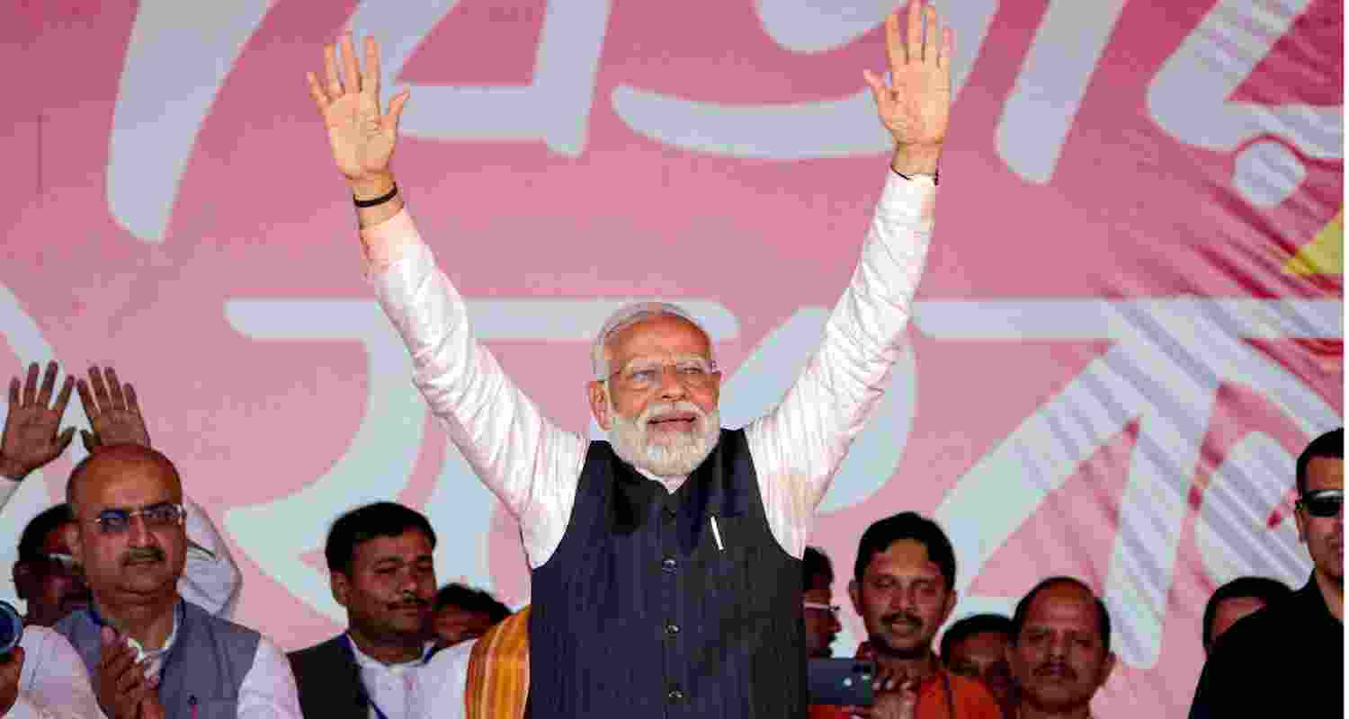PM Modi addressing a public rally in West Bengal.