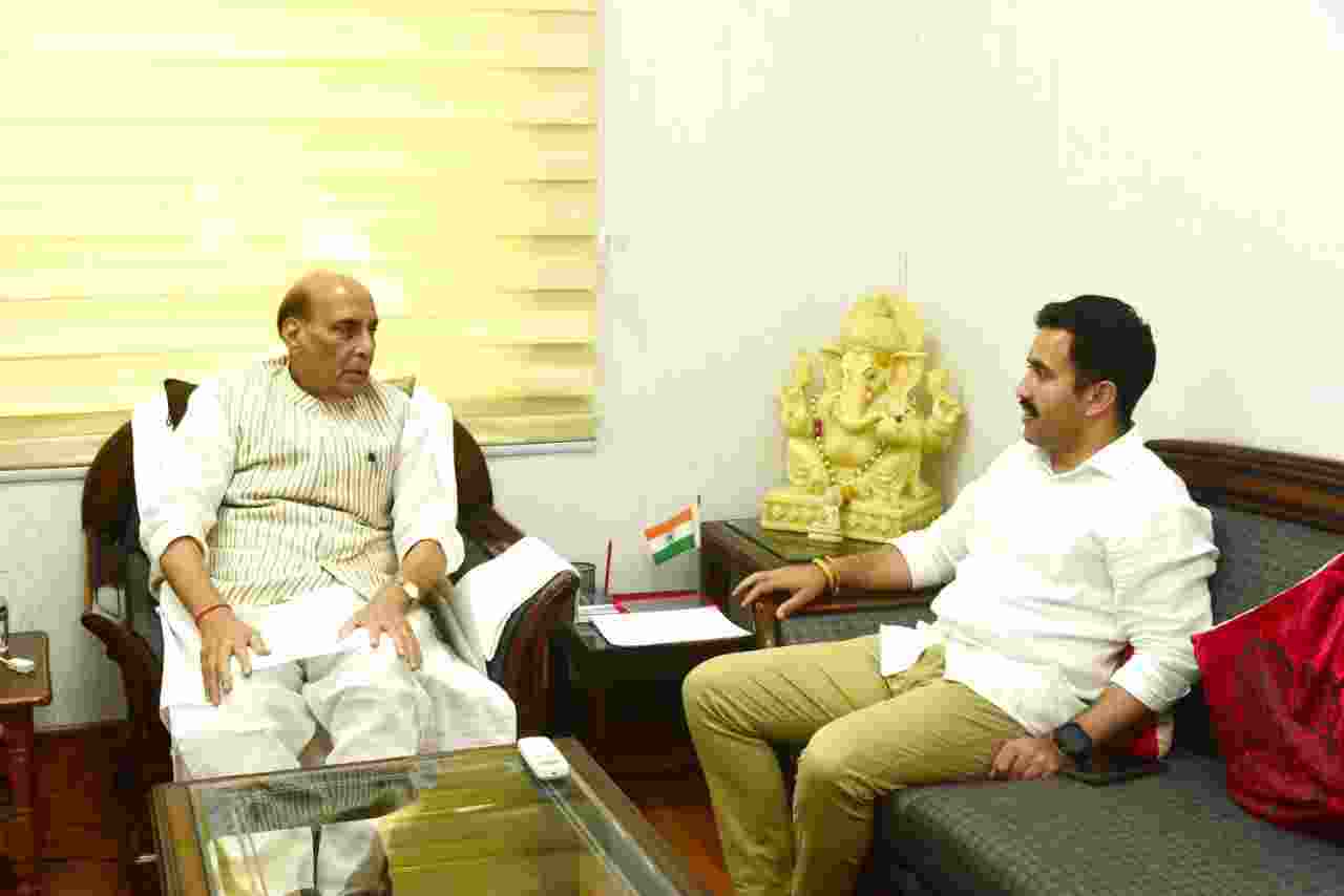 HP PWD Minister Vikramaditya Singh with Union Defense Minister Rajnath Singh in New Delhi on Monday