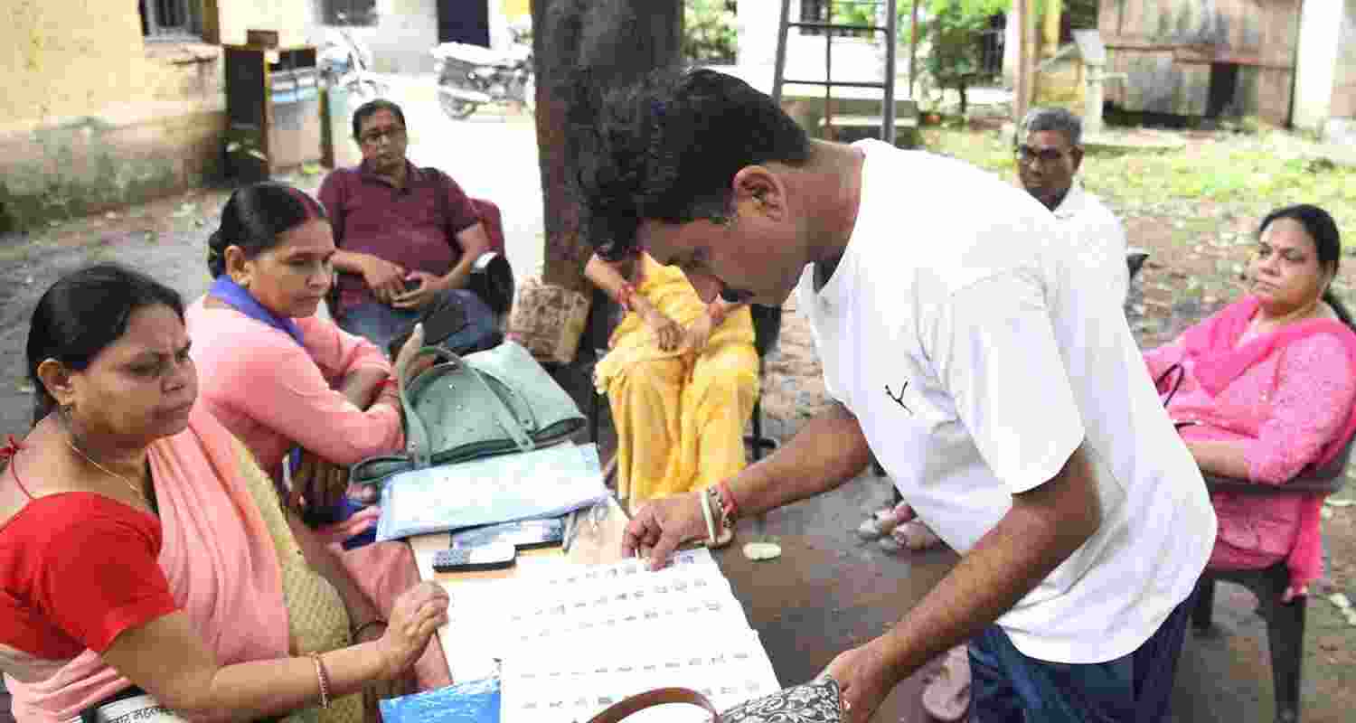 The SIR process, which determines additions and deletions in the voter list, has already become a politically charged issue in West Bengal.