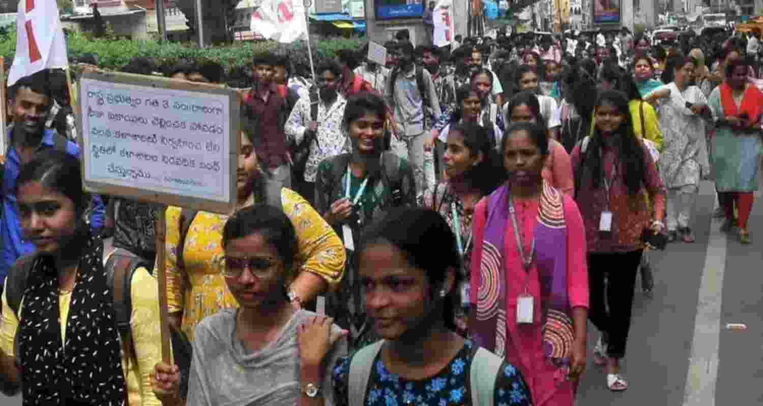 T'gana professional colleges on warpath over non-payment of dues