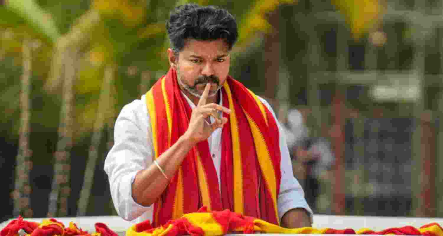 Vijay slams DMK, labels it ‘sorry model sarkar’