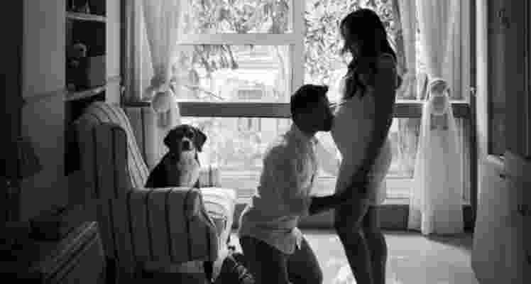 Picture of Actor Varun Dhawan and wife Natasha Dalal announce pregnancy