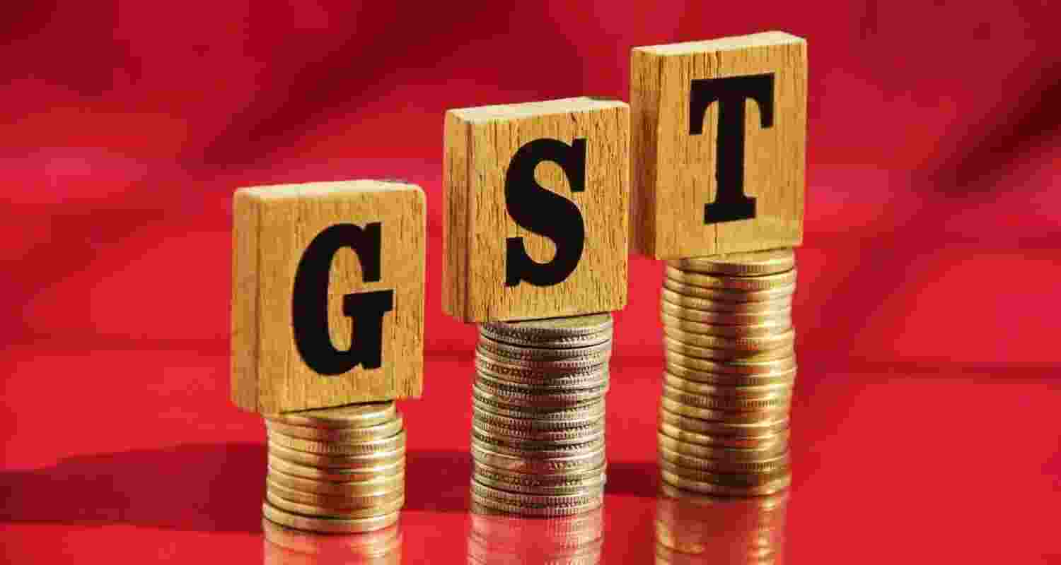 GST collections surge to Rs 1,70,276-cr in November