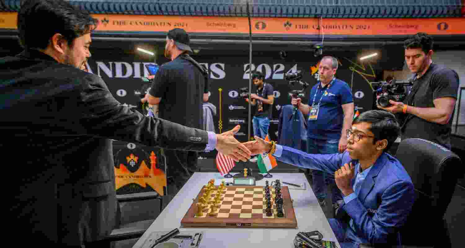 R Praggnanandhaa emerged victorious against compatriot Vidit Gujrathi in Round 3.