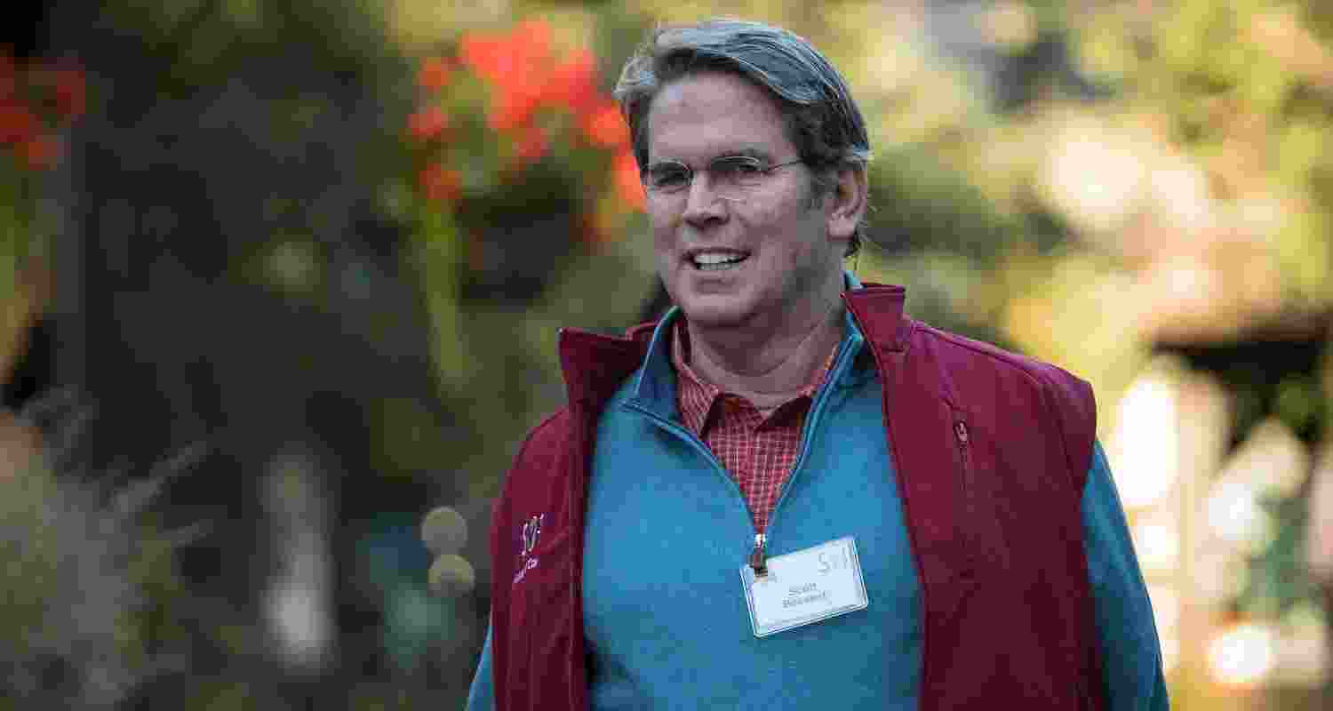 Trump announces Scott Bessent as treasury department pick.
