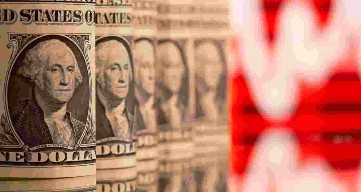 Forex reserves drop $2 bn to $ 652.86 bn as of Dec 13