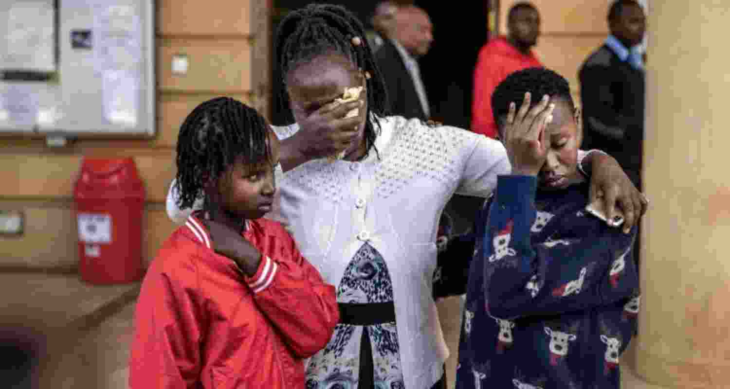 UK Defence Min meets kin of Kenyan woman found dead.