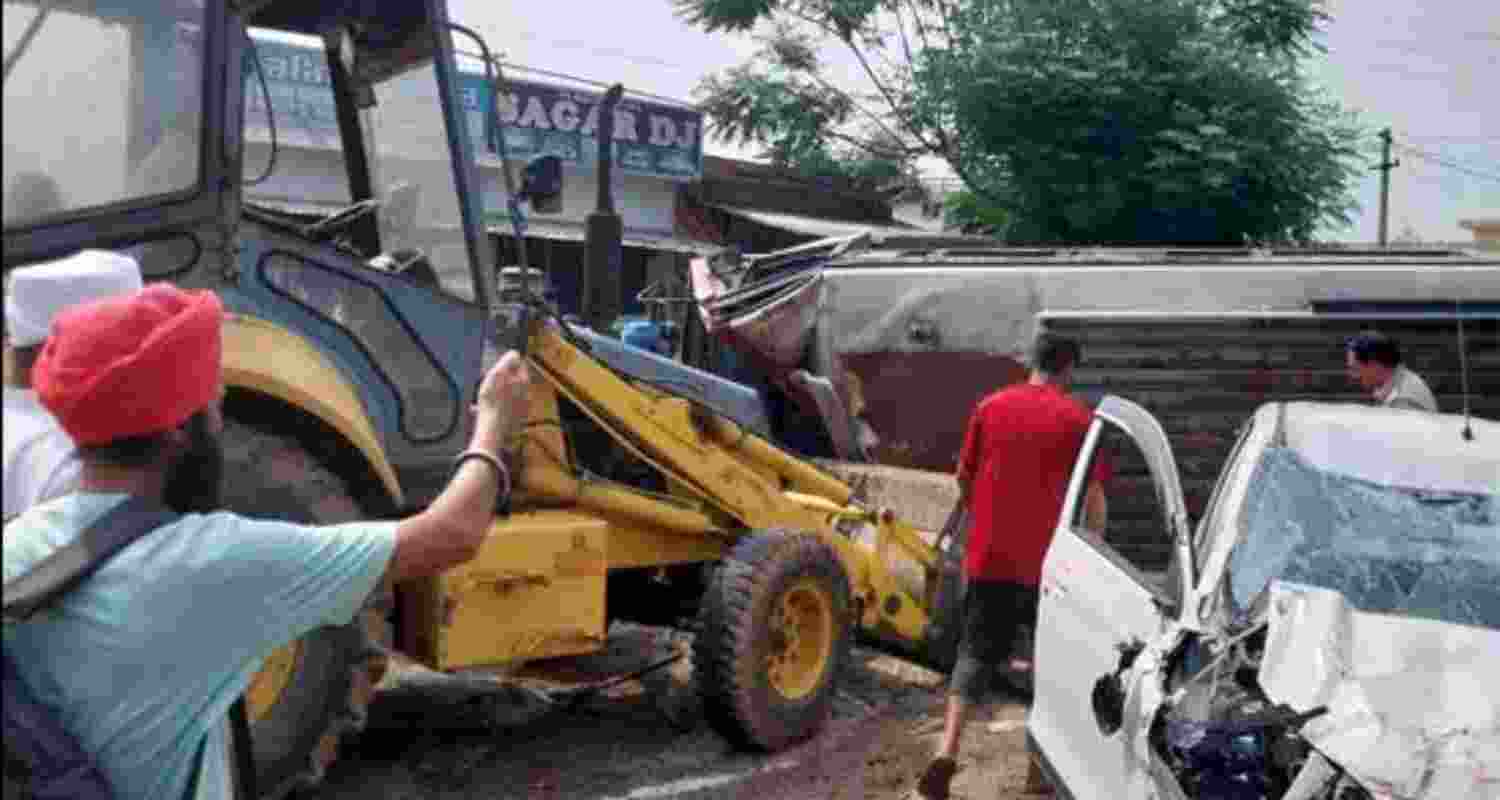 Seven Killed in Bus Collision in Punjab's Hoshiarpur.