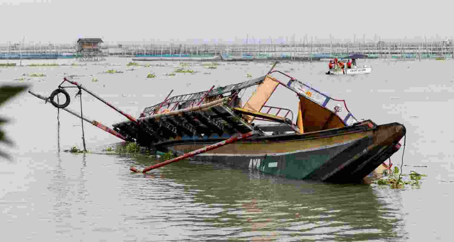 Mozambique Boat Accident Leaves Three Indians Dead, Five Missing. Mozambique Boat Accident Leaves Three Indians Dead, Five Missing.