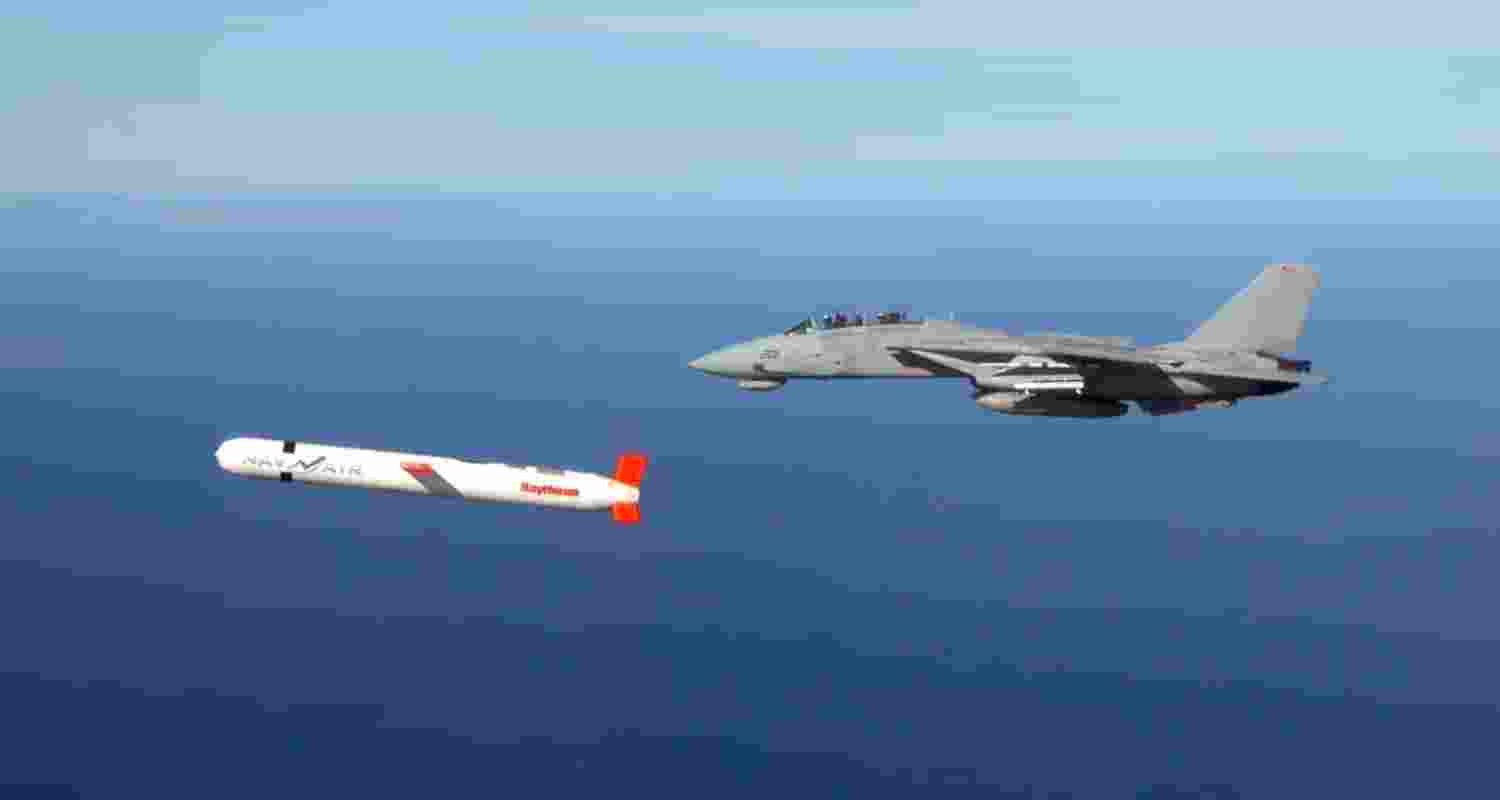 Trump says Kyiv Moscow must resolve war on their own.