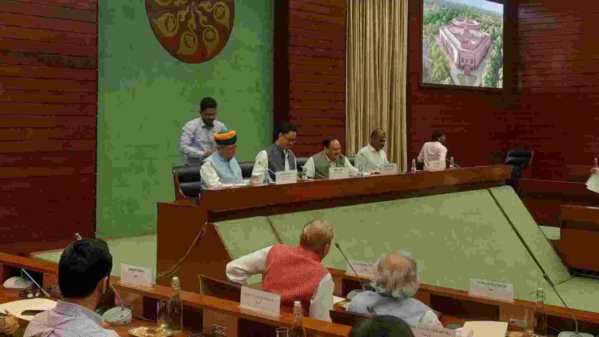Ahead of Parliament session, centre convenes All Party Meeting