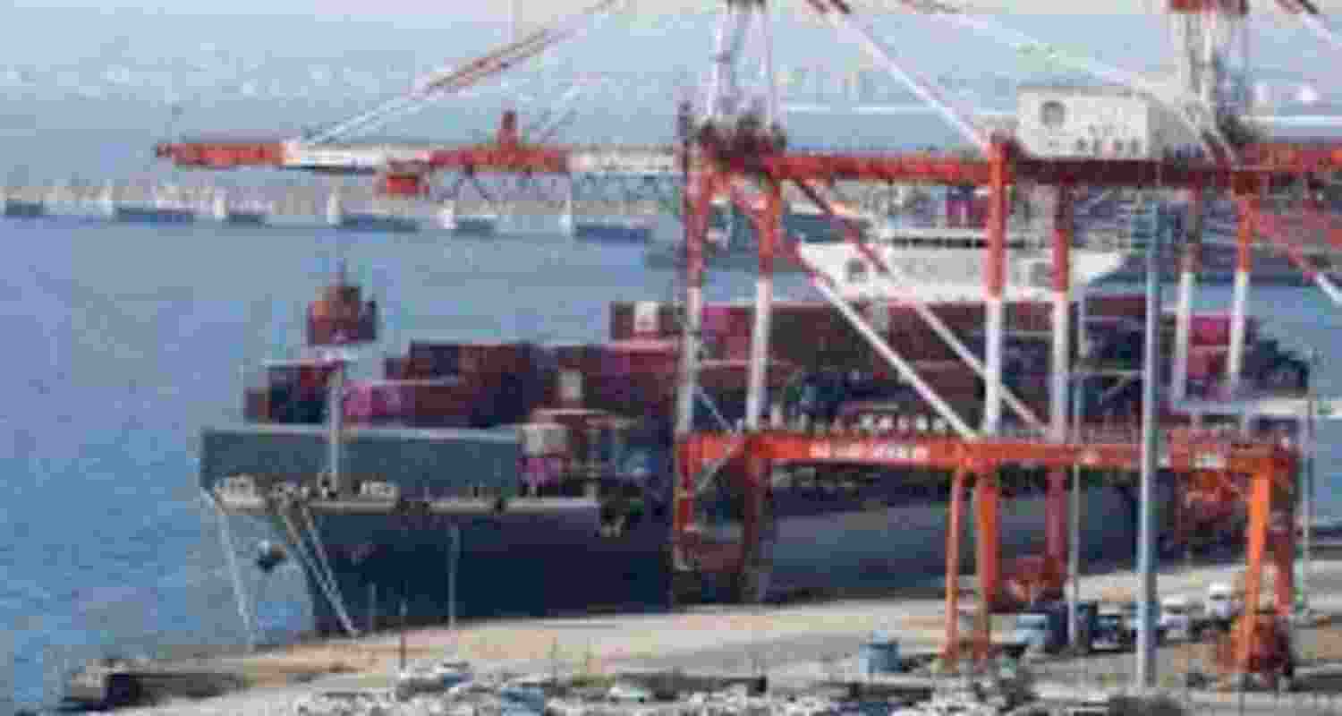 Japan's trade deficit in May was 637.6 billion yen, or $4.4 billion