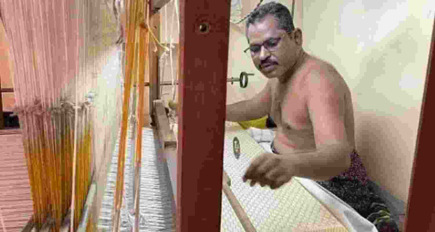 No work, scaling debt raise plight of T'gana weavers