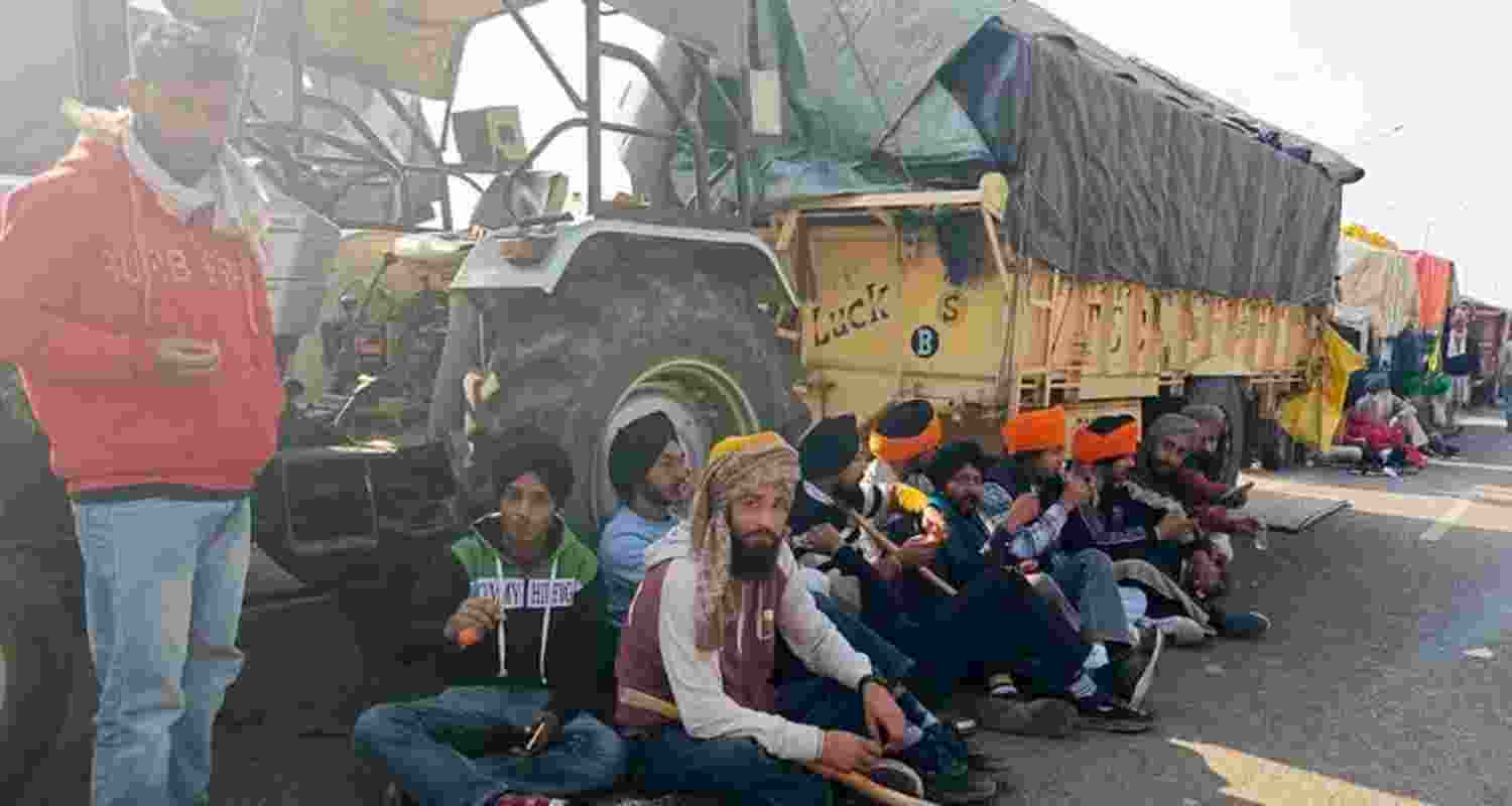 A file photo of farmers holding a protest at the Shambhu border.