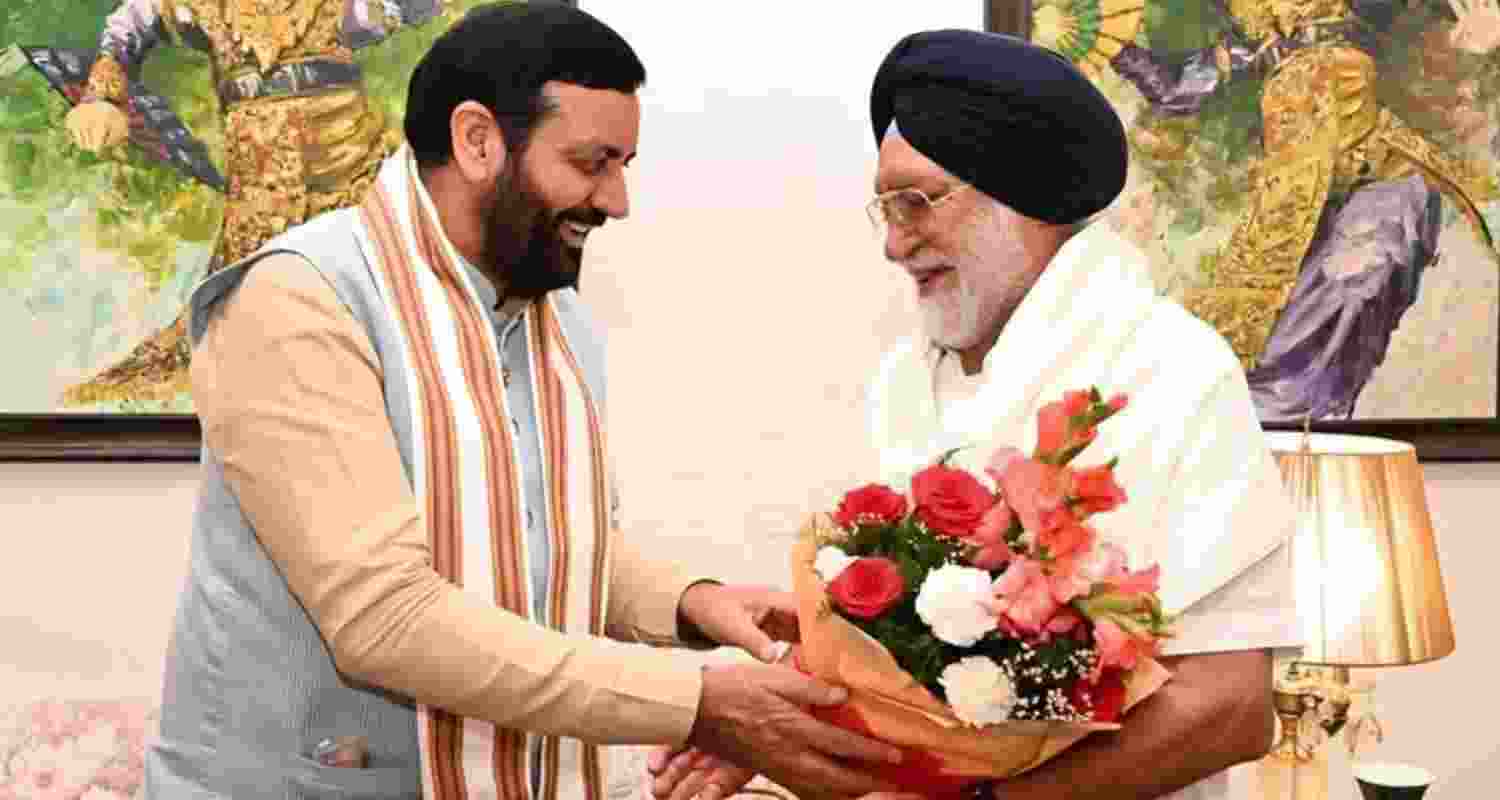 Haryana CM Nayab Singh Saini's meeting with Badal family member Bhupinder Singh Dhillon has sparked political speculation ahead of Punjab polls.