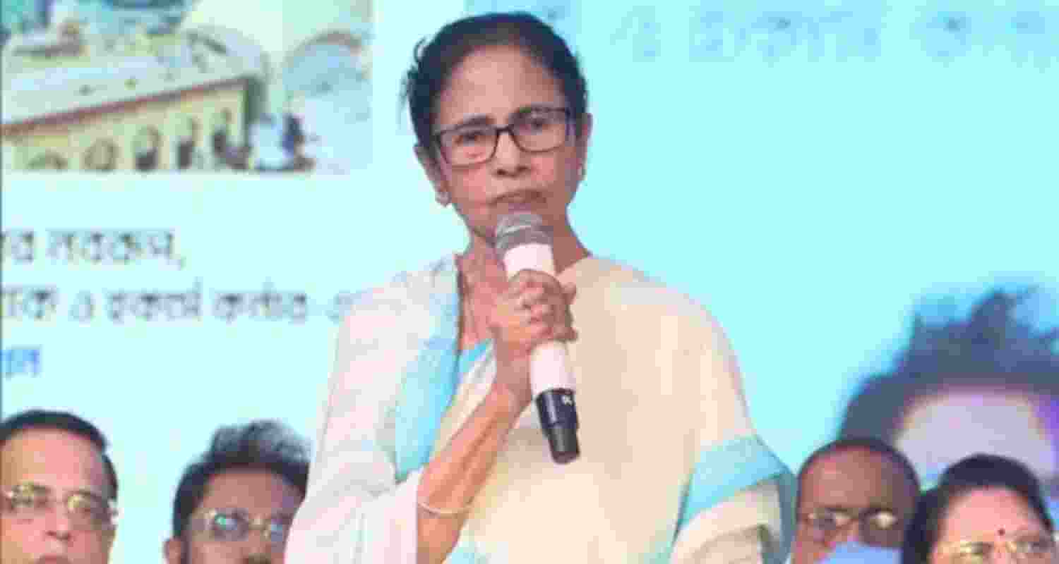 Mamata calls for peaceful protests, rejects violence