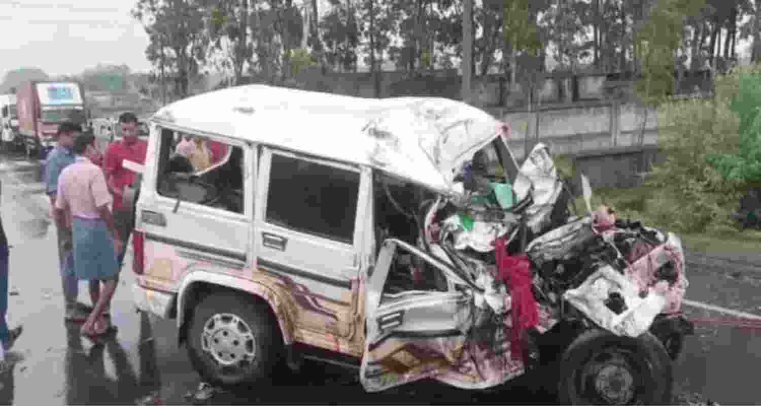 Tragic road accident kills nine in Purulia, West Bengal